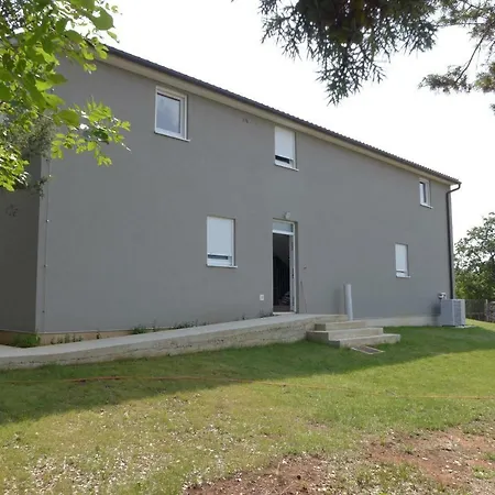 Apartament Vila Valeryia 2