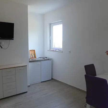 Vila Valeryia 2 Apartament Filipana